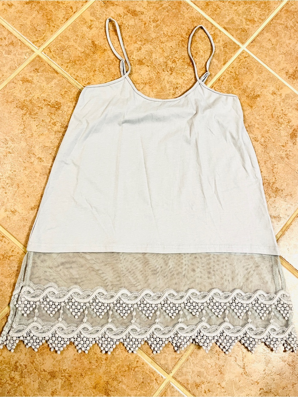 Light Gray Lace Trim Spaghetti Strap Cami Size L